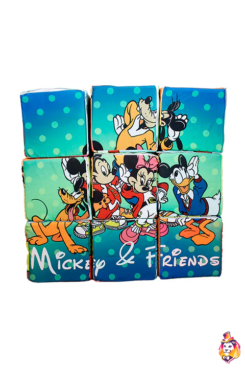 Puzzle Cubes Mice Party Prop