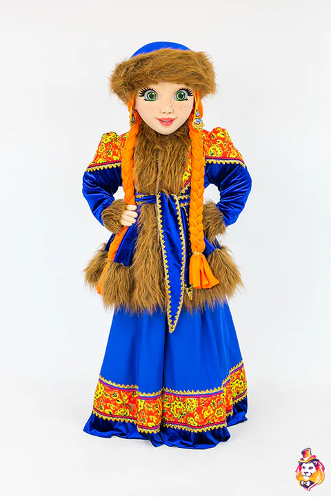Mascottepak Klederdrachtmeisje met bontmuts en blauwe jurk