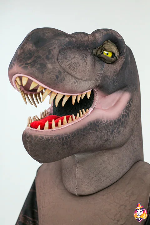 T-rex kabalajelmez – részlet