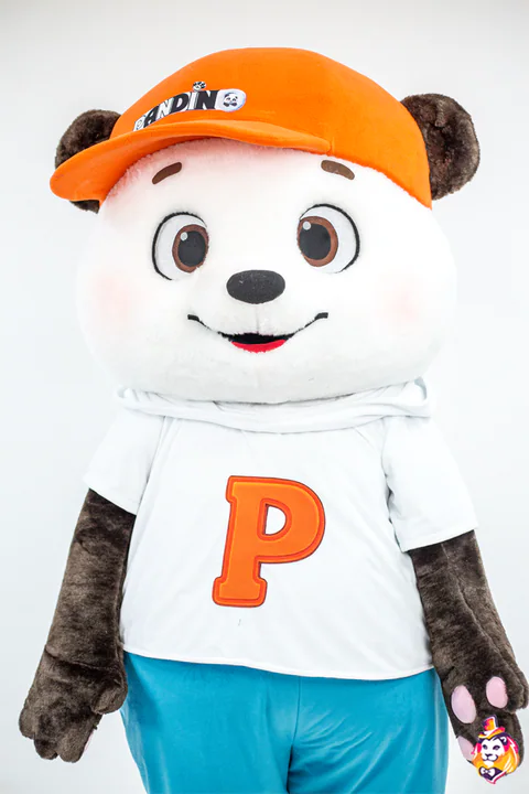 Panda Pandino – strój maskotki, detal