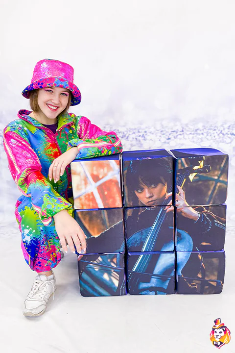 Puzzle Cubes Girl Dark Party Prop