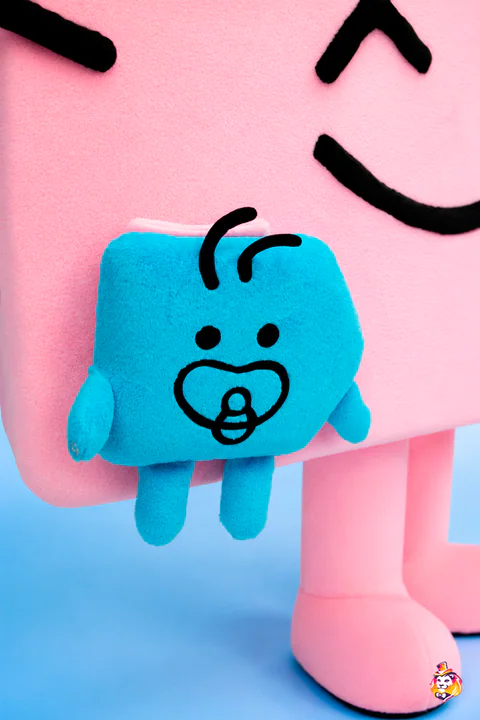 Pink Button mascot costume — detail