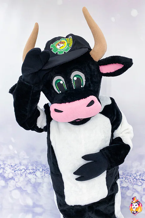 Toro – costume mascotte, dettaglio